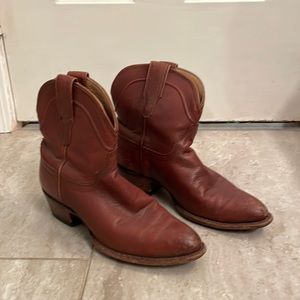 6.5 Tecova Paige Booties